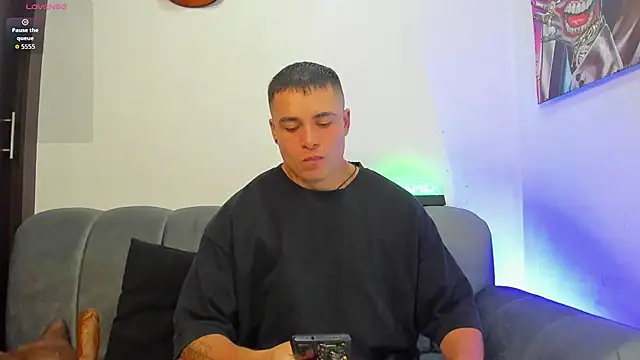 Snapshot of connorsmiith chatting on October 2025 02:08:01 AM connorsmiith online show from October 2025 02:08:01 AM