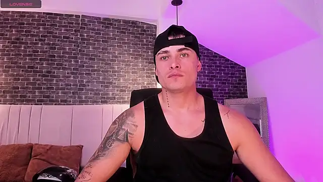 Snapshot of connorsmiith chatting on February 2026 04:08:02 PM connorsmiith online show from February 2026 04:08:02 PM