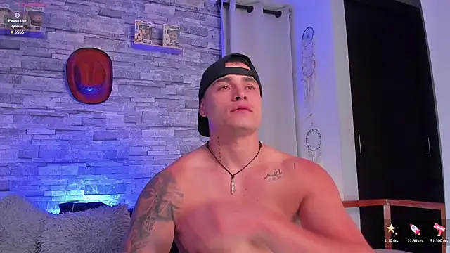 Snapshot of connorsmiith chatting on October 2025 01:28:02 AM connorsmiith online show from October 2025 01:28:02 AM