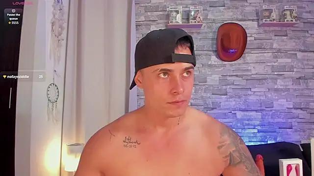 Snapshot of connorsmiith chatting on November 2025 12:43:02 AM connorsmiith online show from November 2025 12:43:02 AM