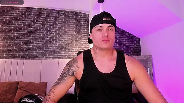 Snapshot of connorsmiith chatting on February 2026 01:35:02 AM connorsmiith online show from February 2026 01:35:02 AM