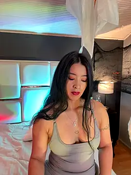 Snapshot of BellaFernandez__ chatting on November 2025 12:10:02 PM BellaFernandez online show from November 2025 12:10:02 PM