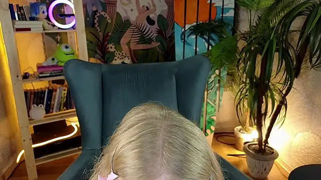 BarbieRichy online show from September 2025 05:21:01 AM