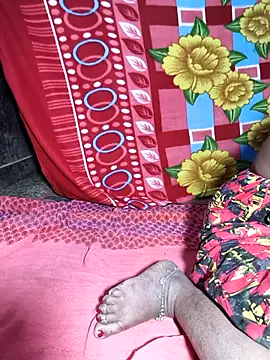 Snapshot of raju-ki-rani chatting on November 2025 05:49:02 PM raju-ki-rani online show from November 2025 05:49:02 PM