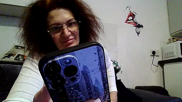 RubyyRosee online show from March 2026 01:37:01 PM