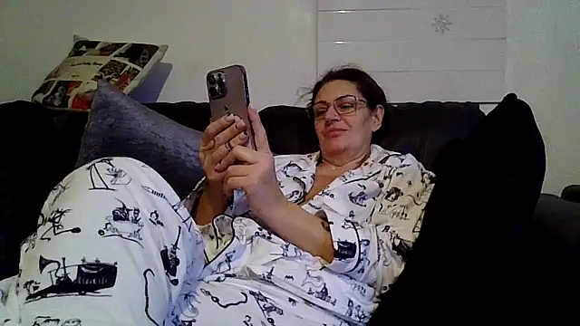 RubyyRosee online show from November 2025 10:08:02 AM