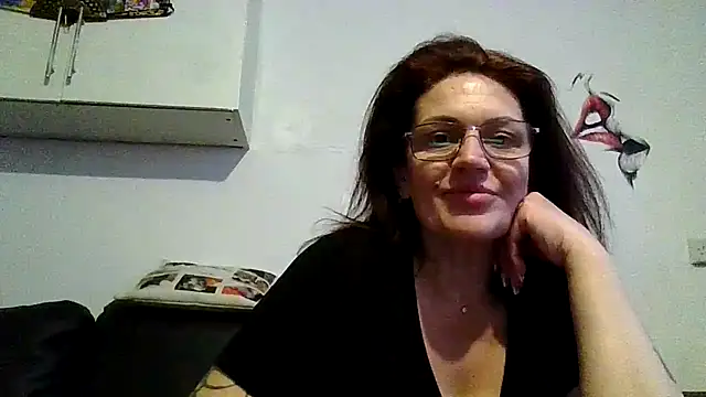 RubyyRosee online show from April 2026 02:25:01 PM