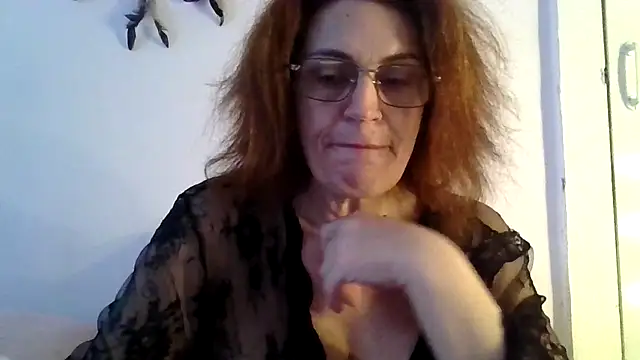 RubyyRosee online show from November 2025 01:33:02 PM