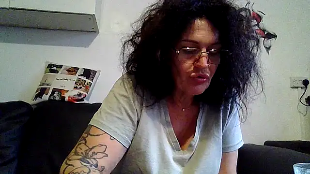 RubyyRosee online show from June 2026 05:37:02 AM
