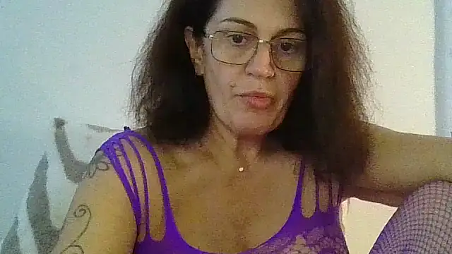 RubyyRosee online show from October 2025 01:44:01 PM