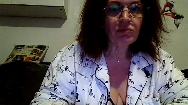 RubyyRosee online show from April 2026 05:25:02 AM