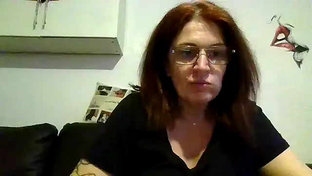 RubyyRosee online show from May 2026 06:54:02 PM