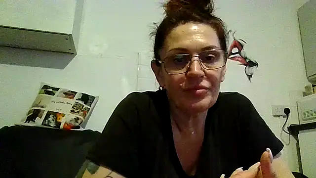 RubyyRosee online show from May 2026 07:02:02 PM