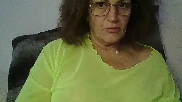 RubyyRosee online show from October 2025 02:04:01 PM