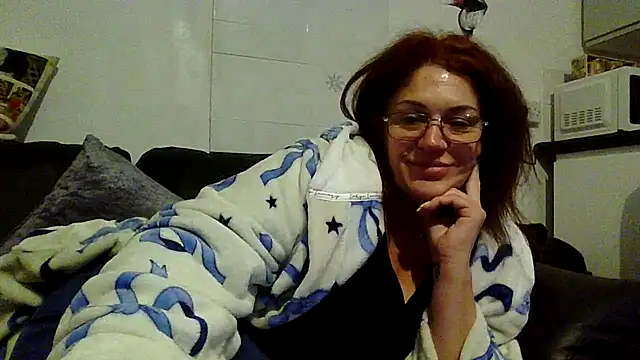 RubyyRosee online show from April 2026 05:19:01 AM