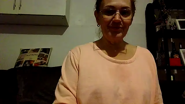 RubyyRosee online show from December 2025 06:27:01 AM