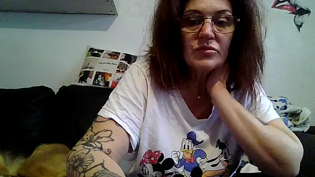 RubyyRosee online show from May 2026 05:27:02 AM
