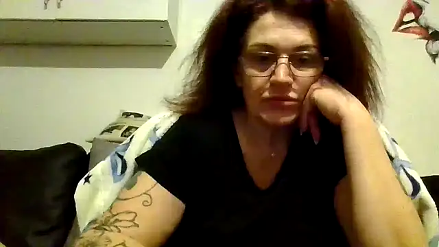 RubyyRosee online show from February 2026 06:13:01 AM