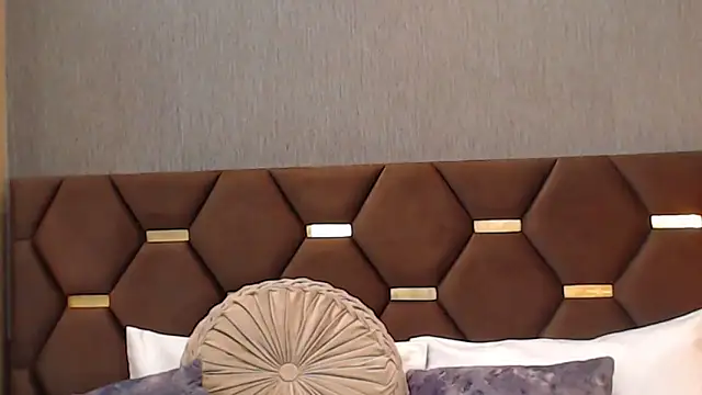 MelodyCarsson online show from November 2025 12:16:02 PM