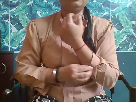 Snapshot of Marathi_q4een01 chatting on January 2026 06:40:01 AM Marathi q4een01 online show from January 2026 06:40:01 AM