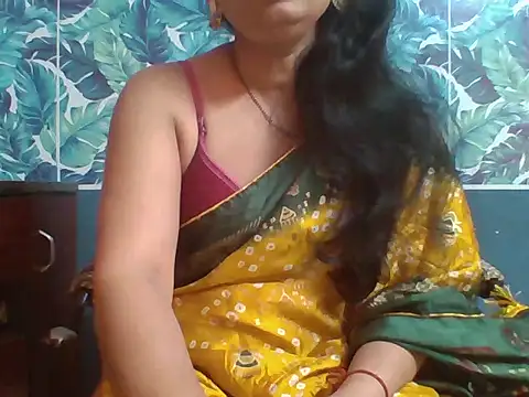 Snapshot of Marathi_q4een01 chatting on January 2026 03:43:01 AM Marathi q4een01 online show from January 2026 03:43:01 AM