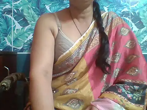 Snapshot of Marathi_q4een01 chatting on February 2026 06:13:01 AM Marathi q4een01 online show from February 2026 06:13:01 AM