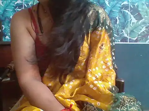 Marathi q4een01 online show from April 2026 03:23:01 AM