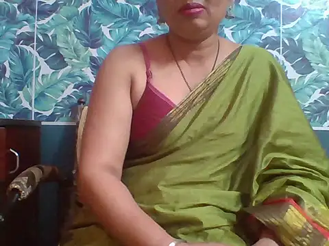 Snapshot of Marathi_q4een01 chatting on February 2026 06:57:02 AM Marathi q4een01 online show from February 2026 06:57:02 AM