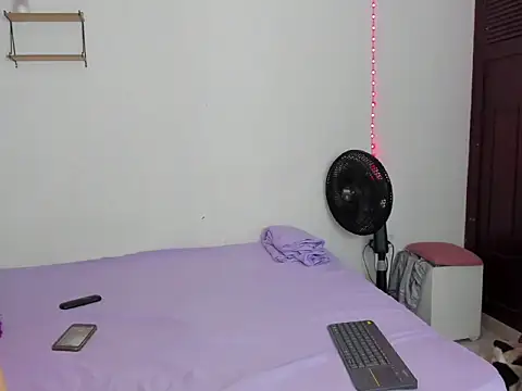 danika xx online show from November 2025 07:39:01 PM