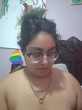 Snapshot of Lovelyrainn chatting on November 2025 12:43:01 PM Lovelyrainn online show from November 2025 12:43:01 PM