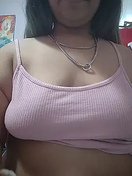 Snapshot of Lovelyrainn chatting on October 2025 02:10:01 AM Lovelyrainn online show from October 2025 02:10:01 AM