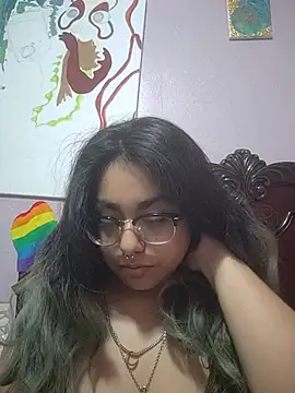 Snapshot of Lovelyrainn chatting on December 2025 12:17:02 PM Lovelyrainn online show from December 2025 12:17:02 PM