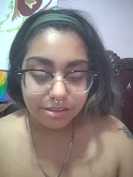 Snapshot of Lovelyrainn chatting on November 2025 12:32:01 PM Lovelyrainn online show from November 2025 12:32:01 PM