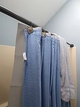 Snapshot of Lovelyrainn chatting on October 2025 05:05:01 PM Lovelyrainn online show from October 2025 05:05:01 PM