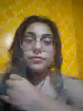 Snapshot of Lovelyrainn chatting on November 2025 05:55:01 AM Lovelyrainn online show from November 2025 05:55:01 AM