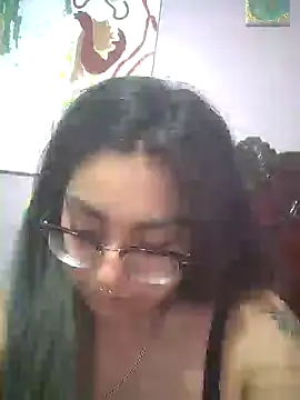 Snapshot of Lovelyrainn chatting on November 2025 05:44:02 AM Lovelyrainn online show from November 2025 05:44:02 AM