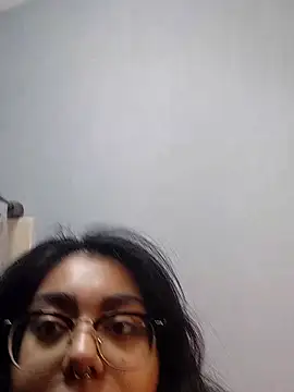 Snapshot of Lovelyrainn chatting on December 2025 04:16:01 PM Lovelyrainn online show from December 2025 04:16:01 PM