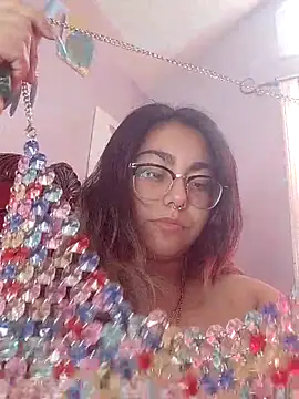 Snapshot of Lovelyrainn chatting on December 2025 06:46:01 PM Lovelyrainn online show from December 2025 06:46:01 PM