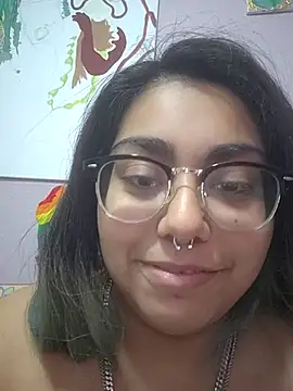 Snapshot of Lovelyrainn chatting on October 2025 05:17:01 AM Lovelyrainn online show from October 2025 05:17:01 AM