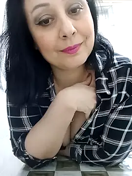 Snapshot of Saidka_kis chatting on December 2025 05:30:01 PM Saidka kis online show from December 2025 05:30:01 PM