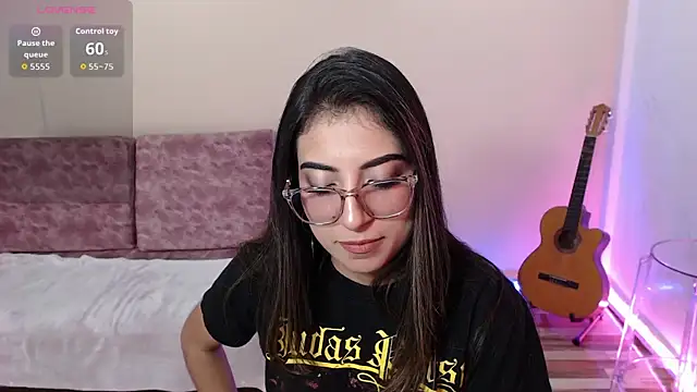 Susanahendrix online show from February 2026 07:13:01 PM