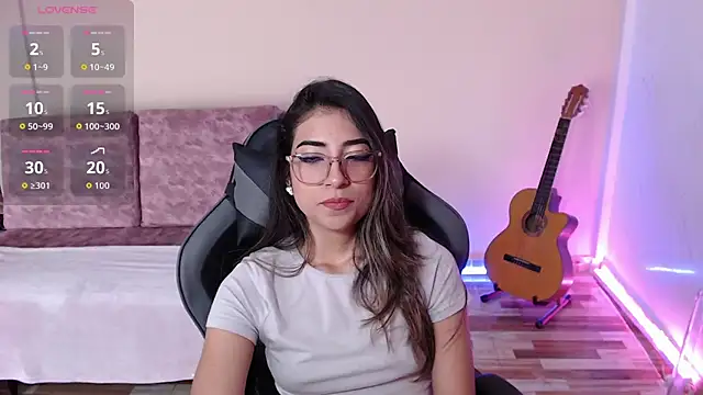 Susanahendrix online show from February 2026 06:21:01 PM