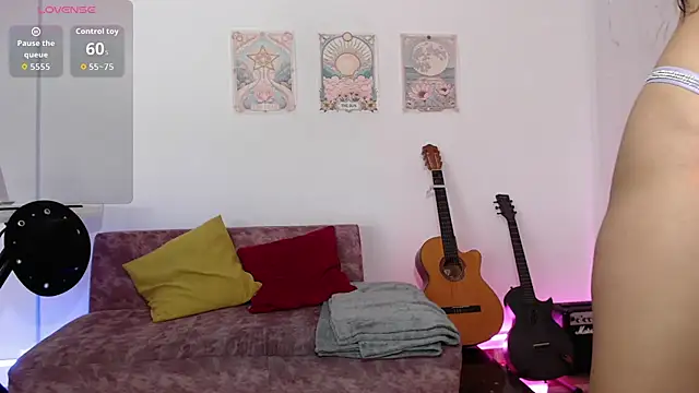 Susanahendrix online show from September 2025 06:23:01 PM