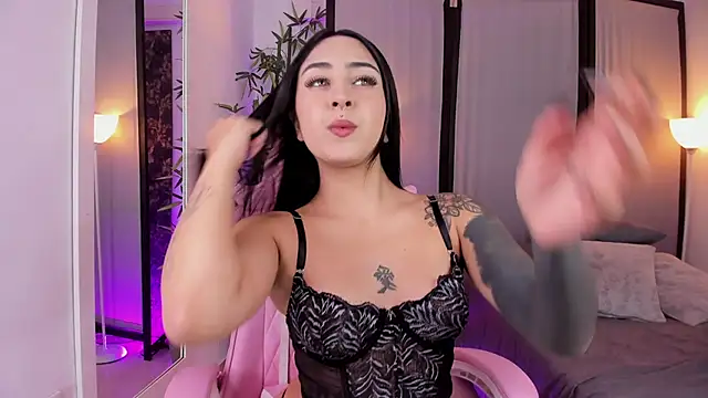 ChloeShade online show from October 2025 08:08:01 PM