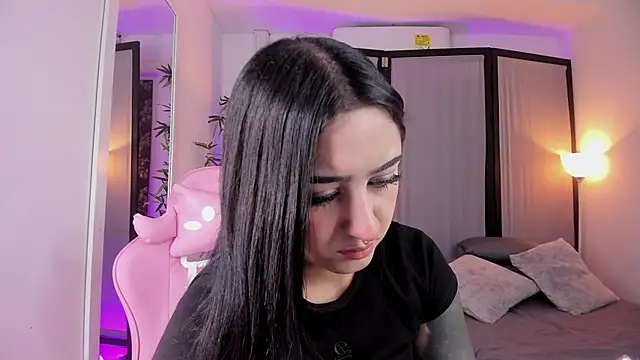 ChloeShade online show from October 2025 02:46:01 PM