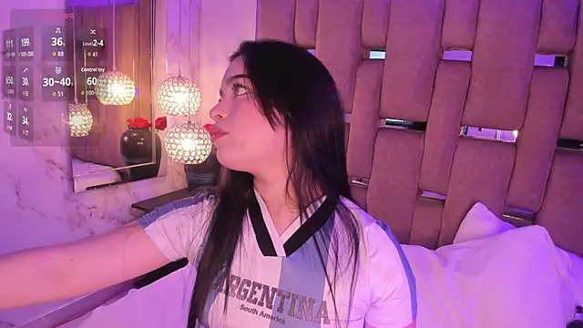 Snapshot of KateLee chatting on November 2025 02:27:02 PM KateLee online show from November 2025 02:27:02 PM