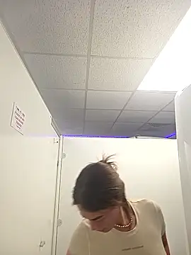 Sophrob96x online show from April 2026 12:10:01 PM