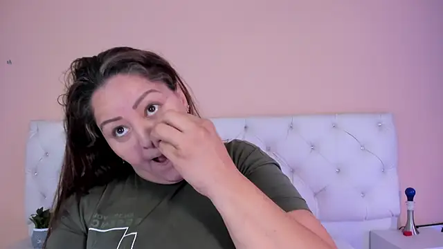 katte landerr online show from January 2026 12:20:01 PM