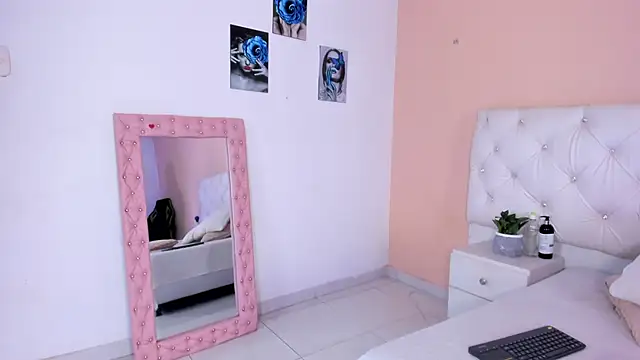 katte landerr online show from December 2025 01:13:02 PM