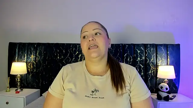 katte landerr online show from February 2026 01:13:01 PM